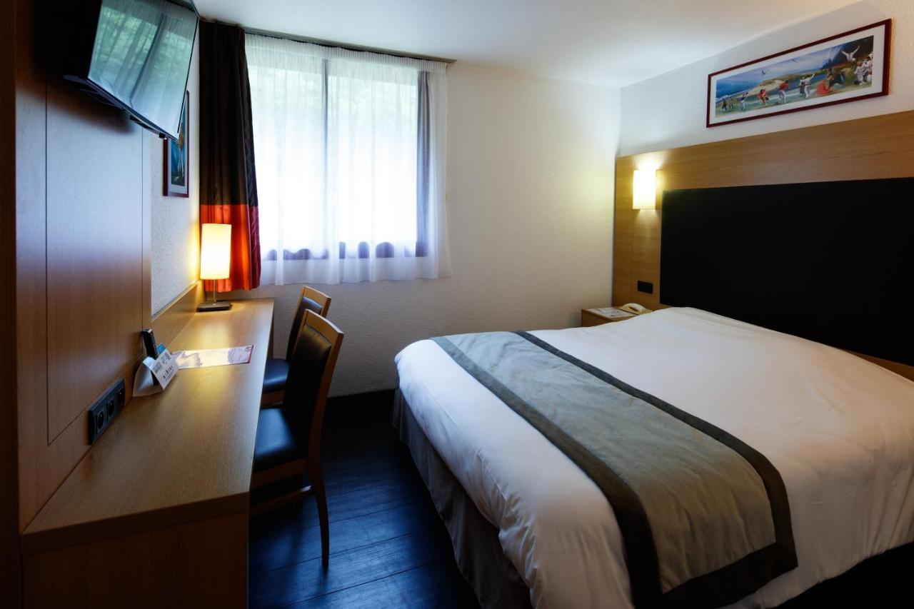 Logis Hotel Restaurant Solenca นอกาโร ภายนอก รูปภาพ