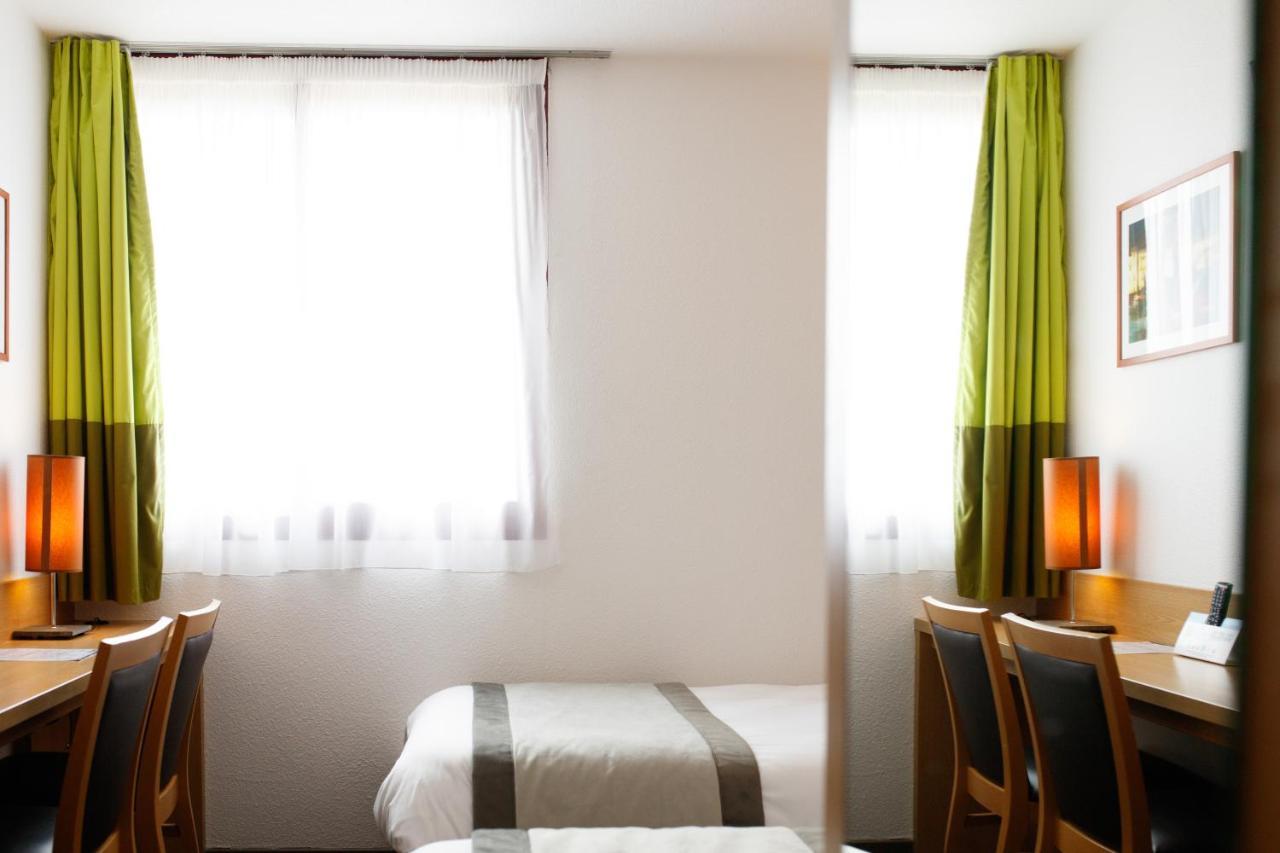 Logis Hotel Restaurant Solenca นอกาโร ภายนอก รูปภาพ