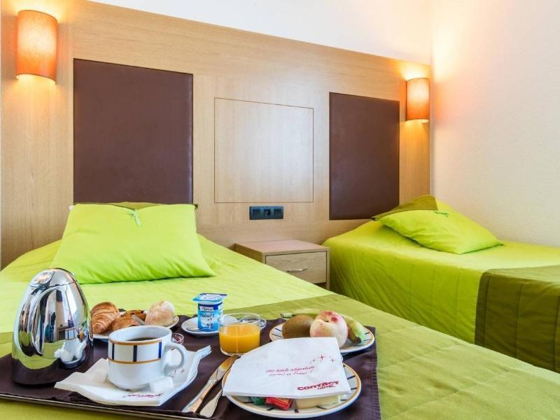 Logis Hotel Restaurant Solenca นอกาโร ภายนอก รูปภาพ