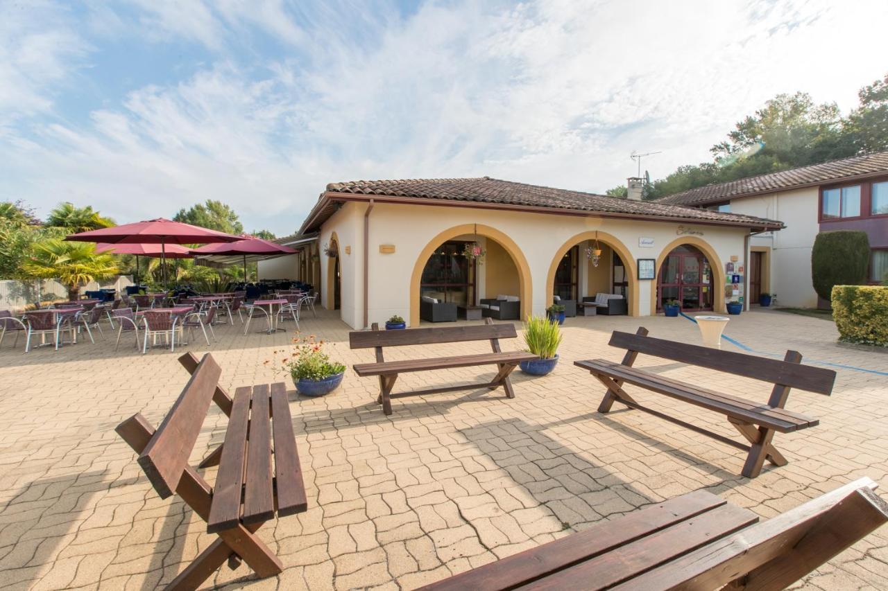 Logis Hotel Restaurant Solenca นอกาโร ภายนอก รูปภาพ